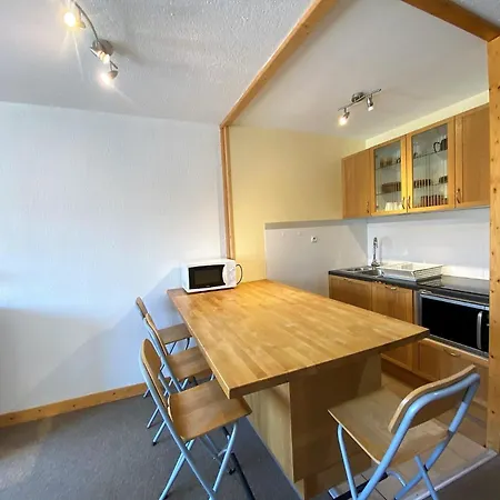 Appartement Résidence Roc De Peclet 1 - Location: Pour 4 En Bordure De Pistes Mae-9070