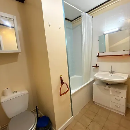 Appartement Résidence Roc De Peclet 1 - Location: Pour 4 En Bordure De Pistes Mae-9070 *